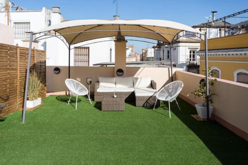 ESSE Ático. Precioso ático con terraza en pleno centro Sevilha Exterior foto